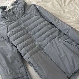Men’s Lululemon puffer jacket never worn